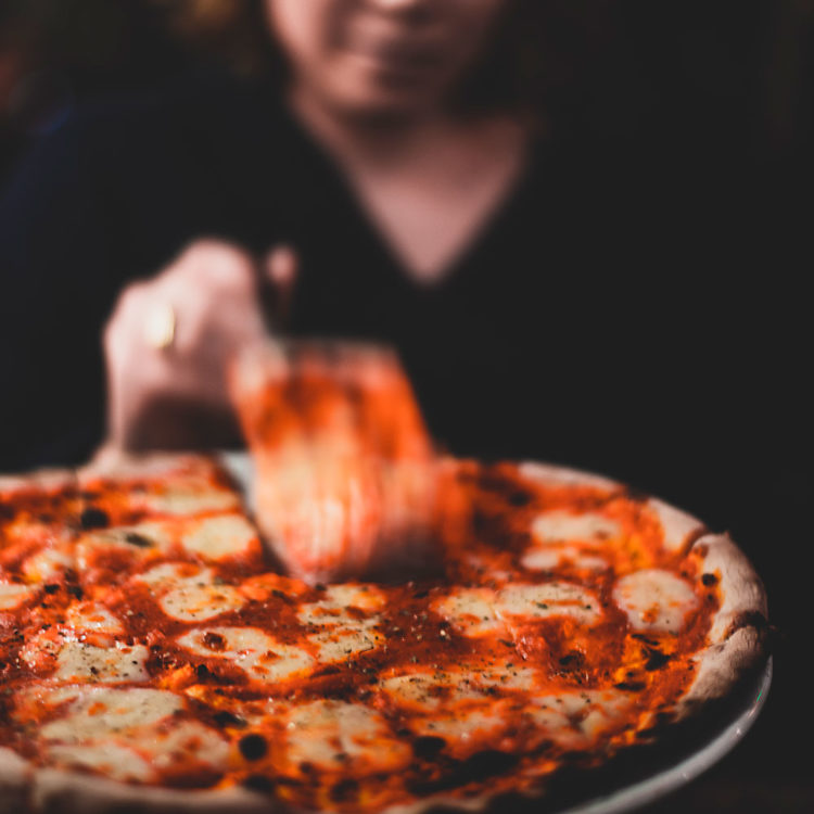 MATEN PÅ TAVERNA BRILLO